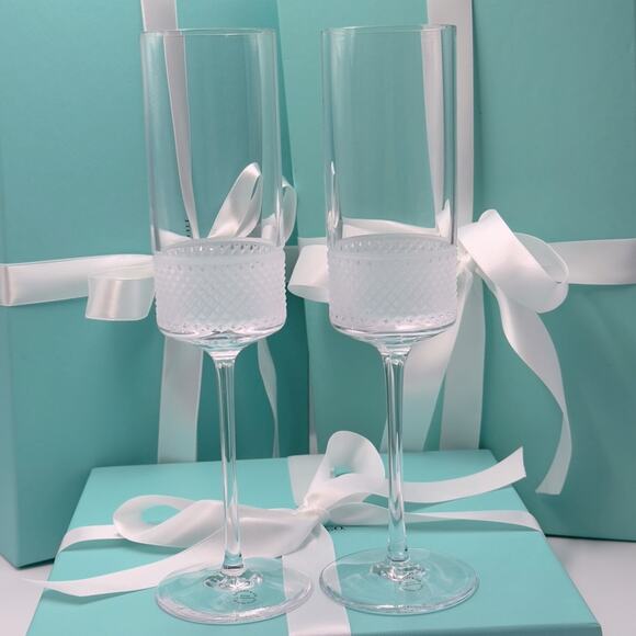 NEW Tiffany & Co. Diamond Point Crystal Champagne Glasses Flutes Set of 2 W/ Box - Picture 3 of 12